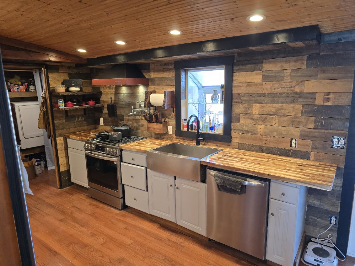 Gallery 03.27.2025 (84)